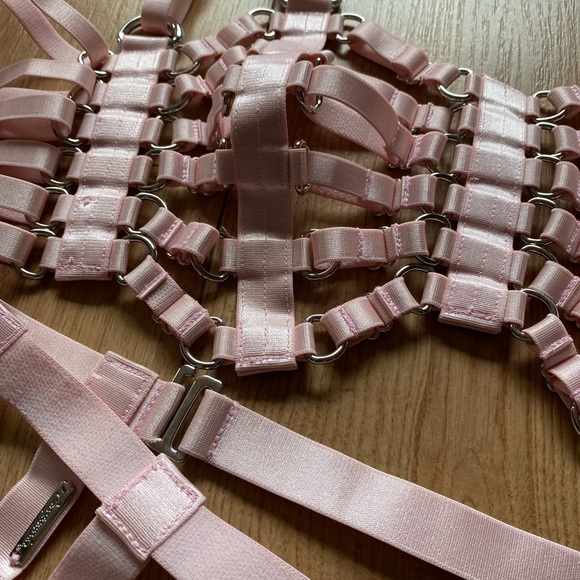 Creepyyeha Matching Lingerie Set - Liow Bra & Jalyne Garter Belt - Picture 6 of 6